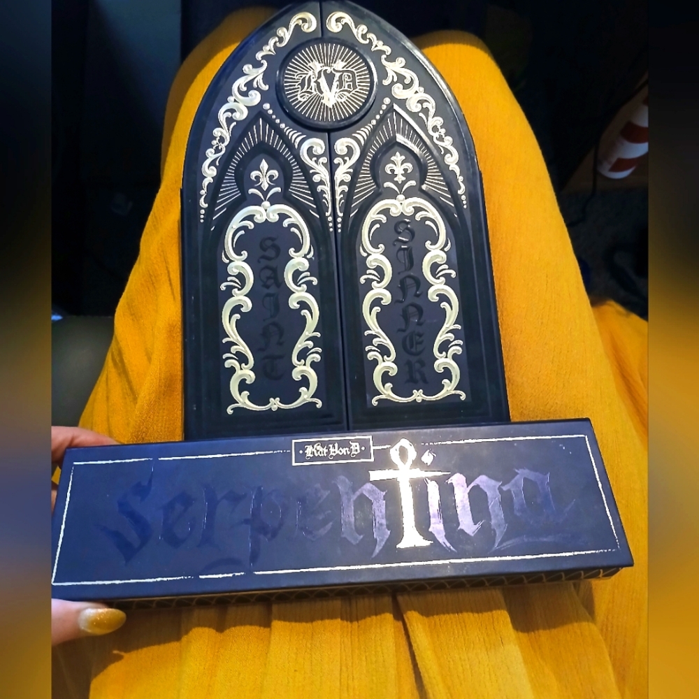 Lot Of Kat Von D Palettes Serpentina Saint & Sinner